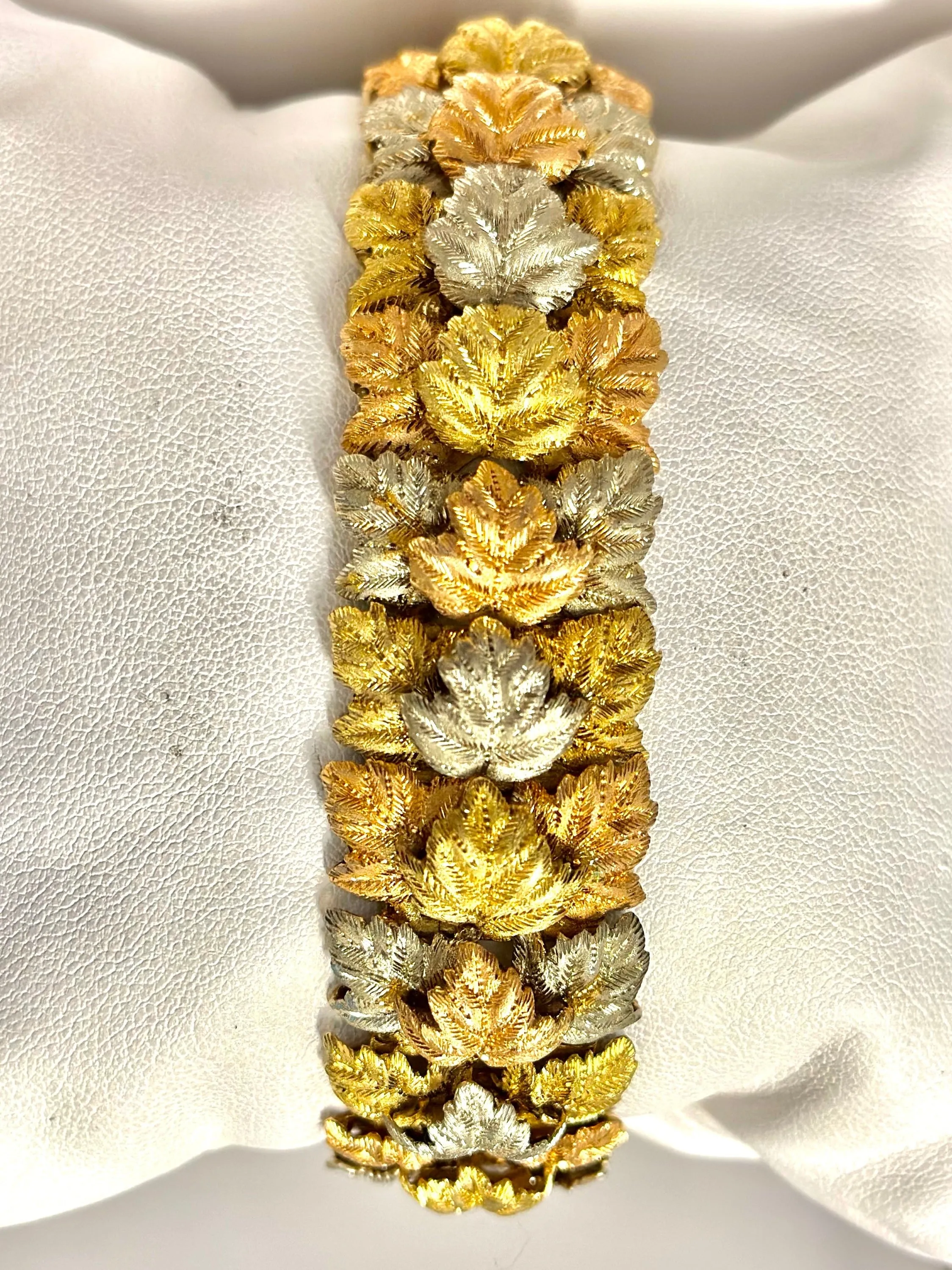 1940s STUNNING 18K BUCCELATTI TRI-COLOR GOLD LEAF LINK BRACELET - $100k APR wCoA
