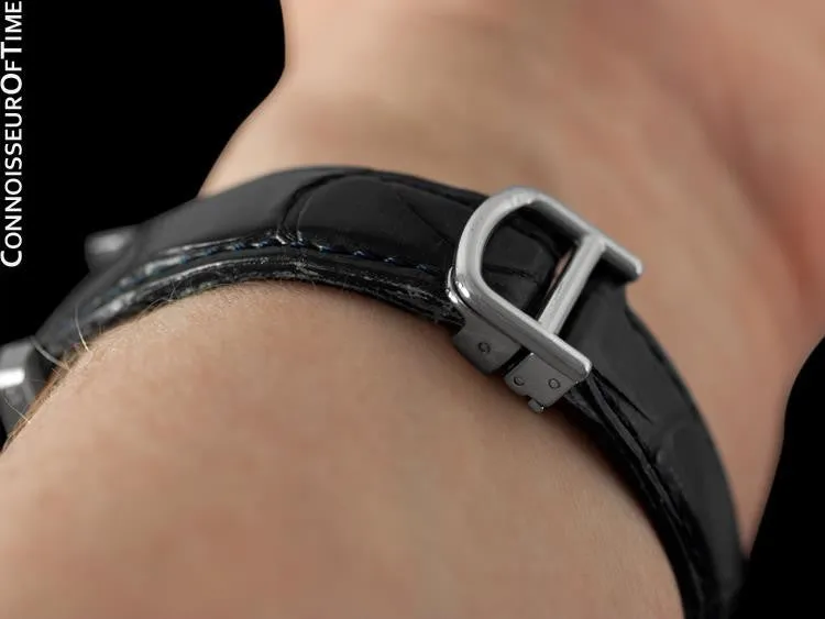 Cartier Tank Americaine Midsize Automatic Watch, Ref. 1726 - 18K White Gold & Factory Diamonds