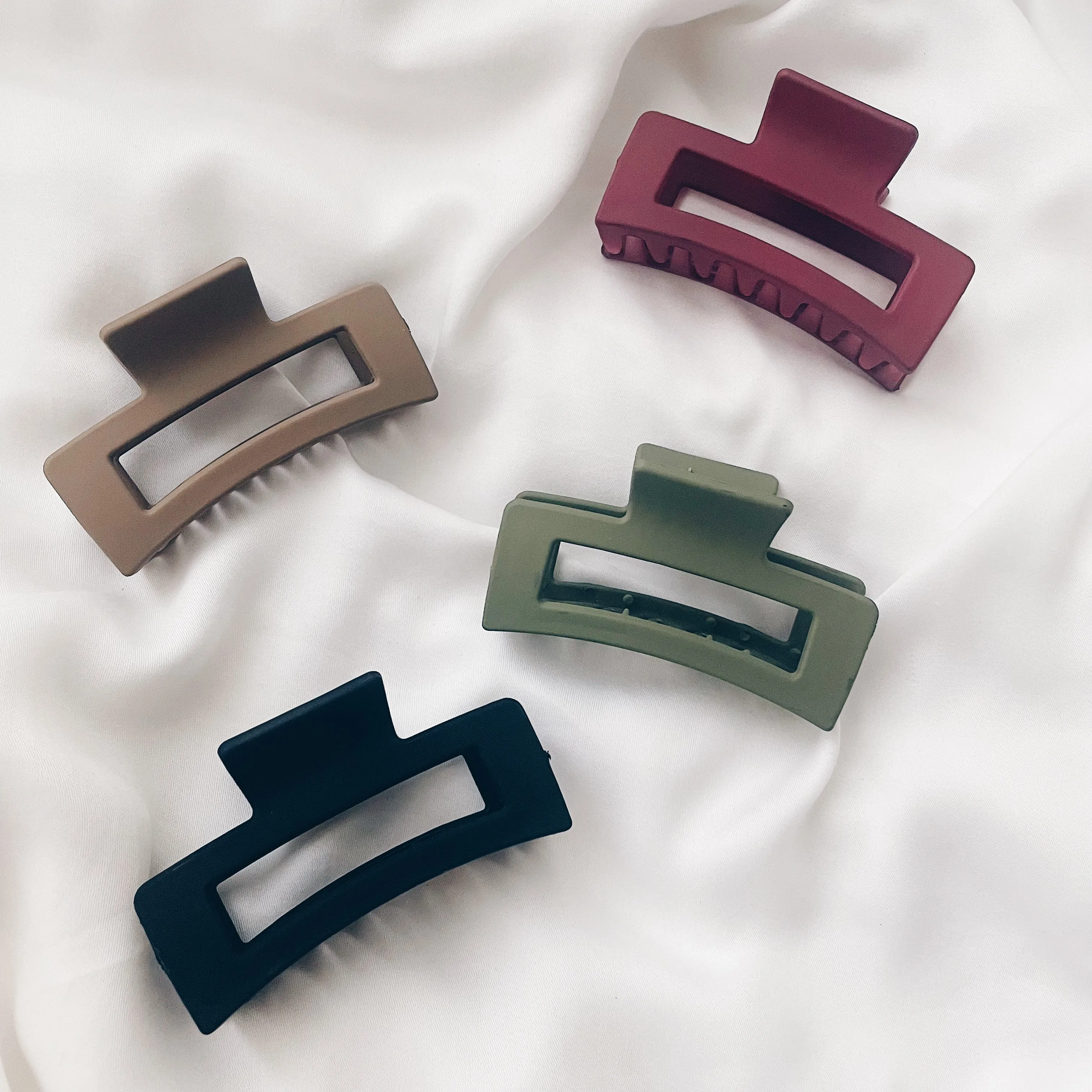 Hair Claw : Black & Brown