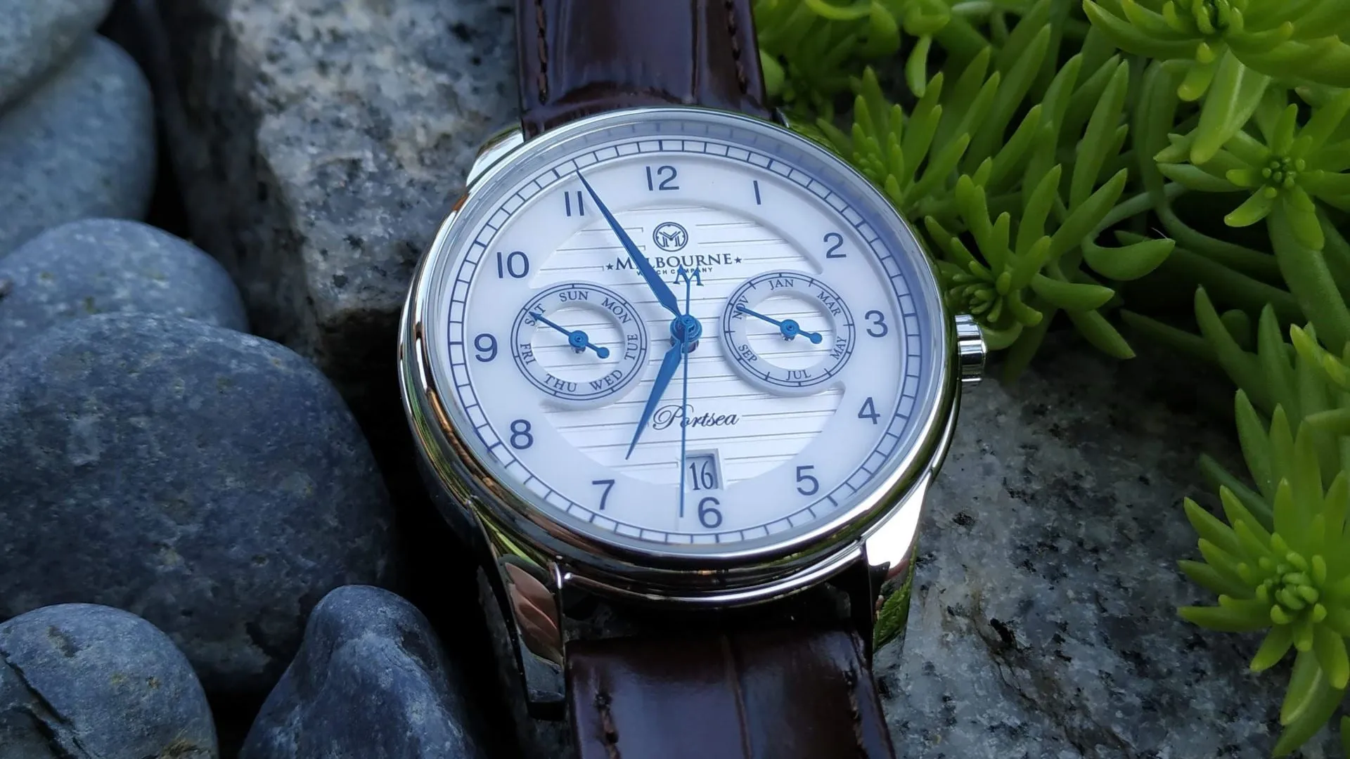 Melbourne Portsea Calendar Classic — Silver (Triple Calendar)