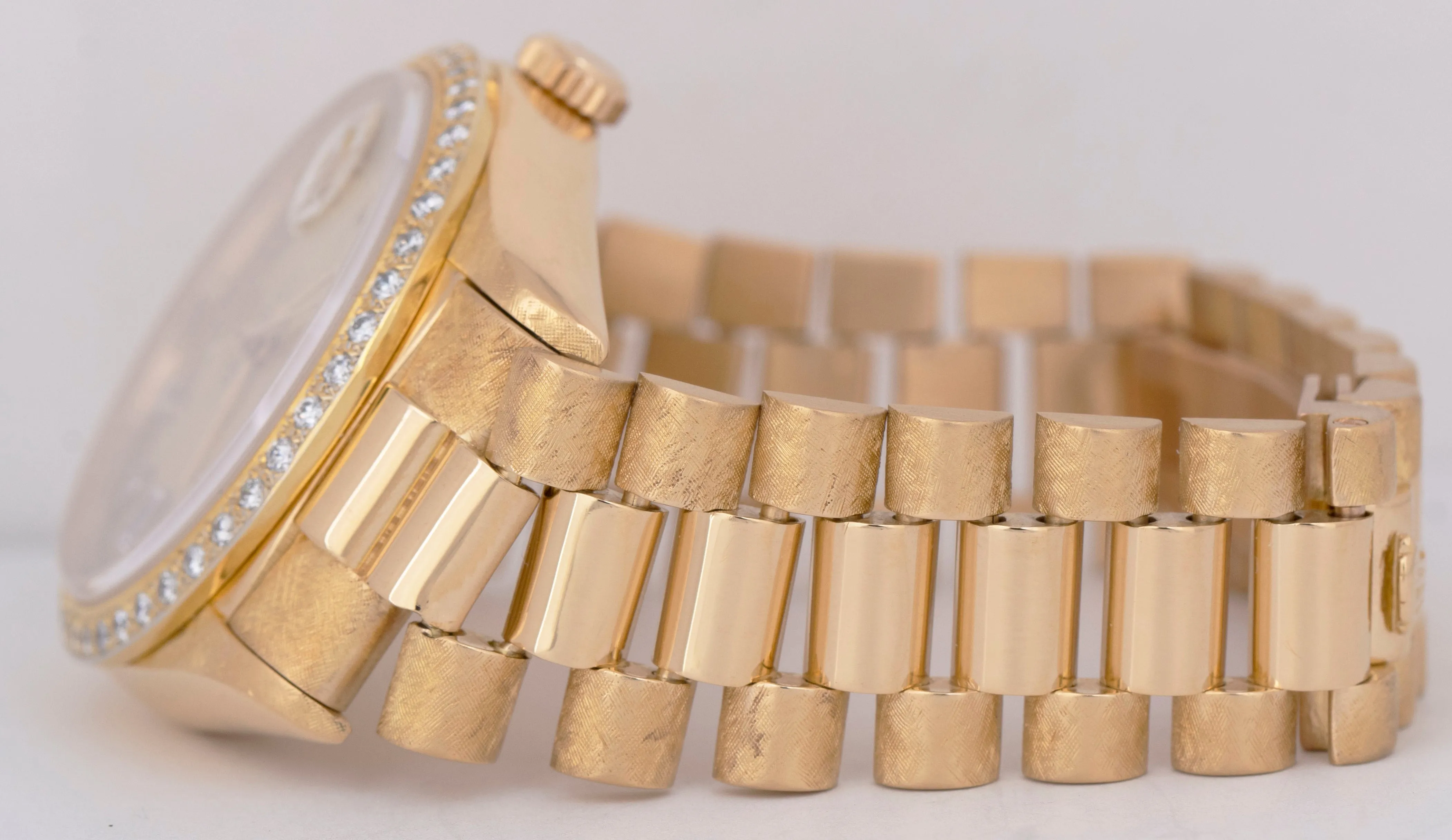 PAPERS Rolex Day-Date President Florentine 36mm DIAMOND 18K Gold Watch 18038 BOX