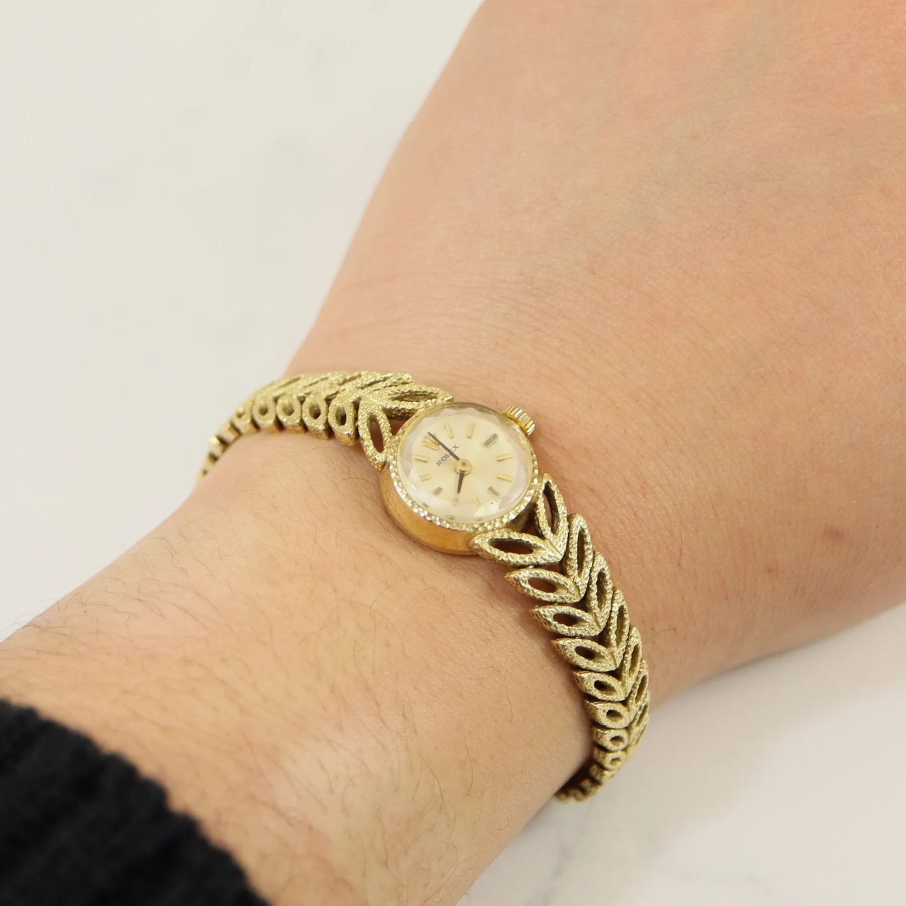 'Rolex' Retro Manual Winding Watch | 7" |