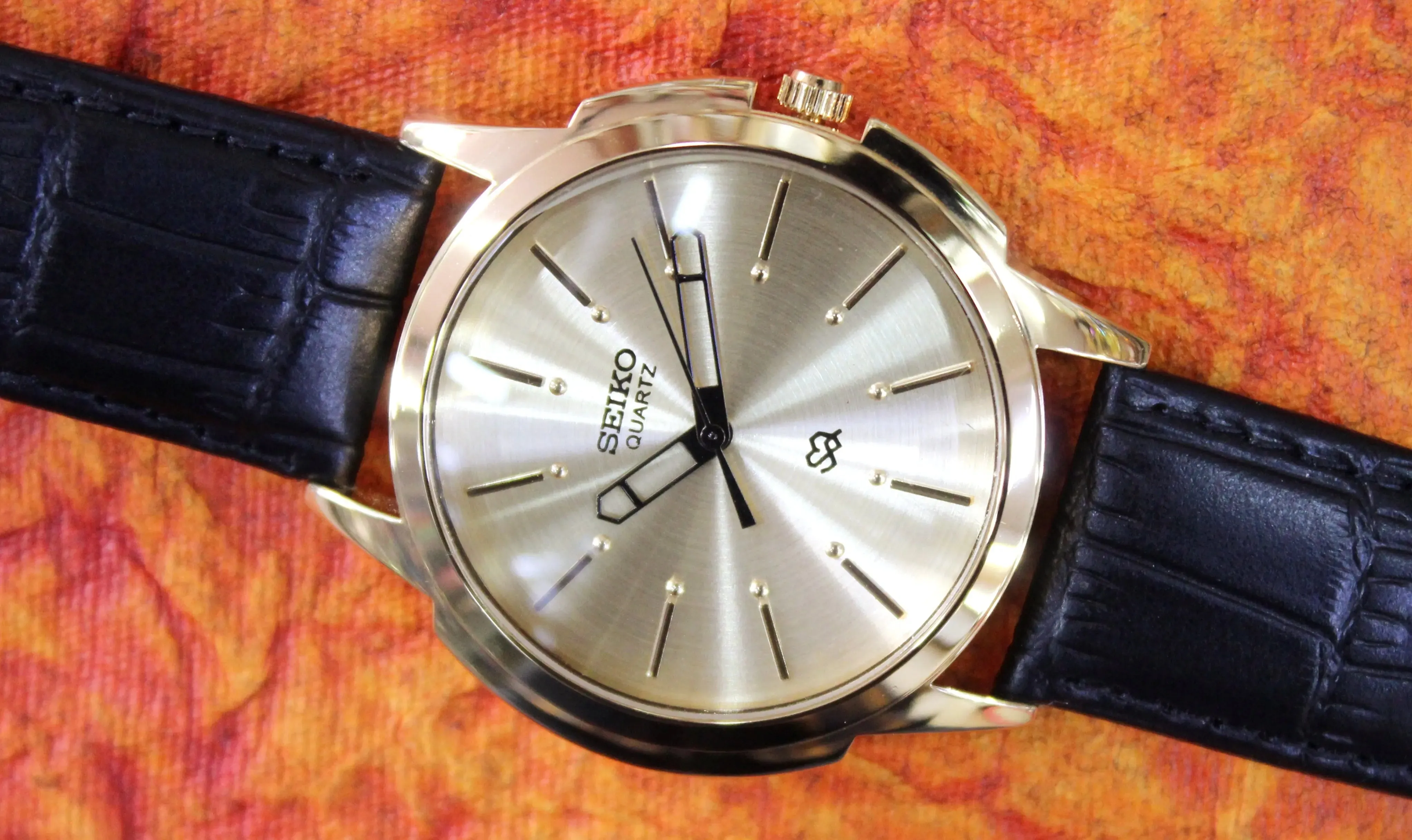 Seiko Quartz Japan Made Gold Plated Case Gold Dial Faux Leather Strap Wristwatch