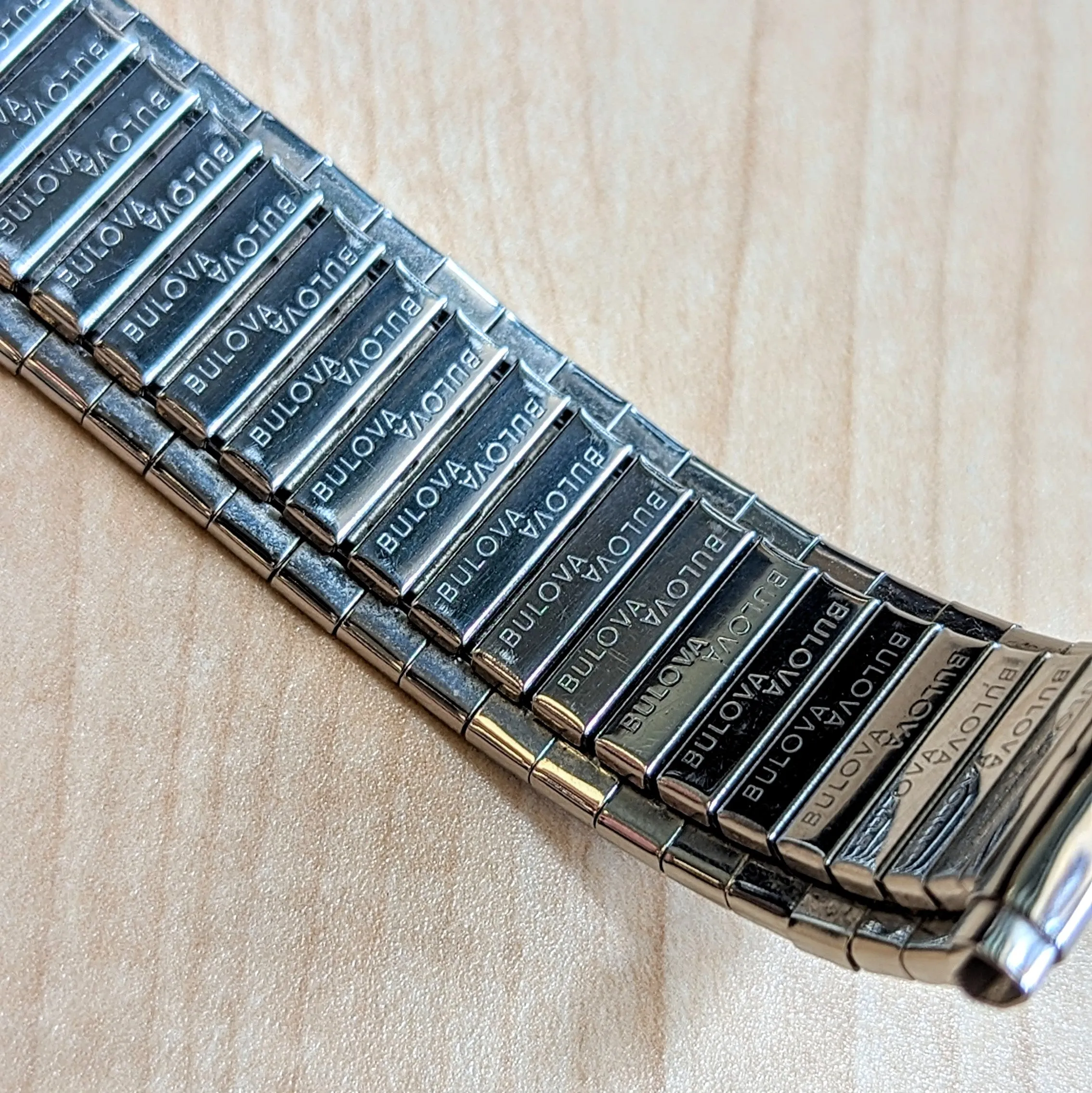 Vintage BULOVA Expansion Watchband 17-22mm Flex Bracelet ALL S.S. - Never Worn!