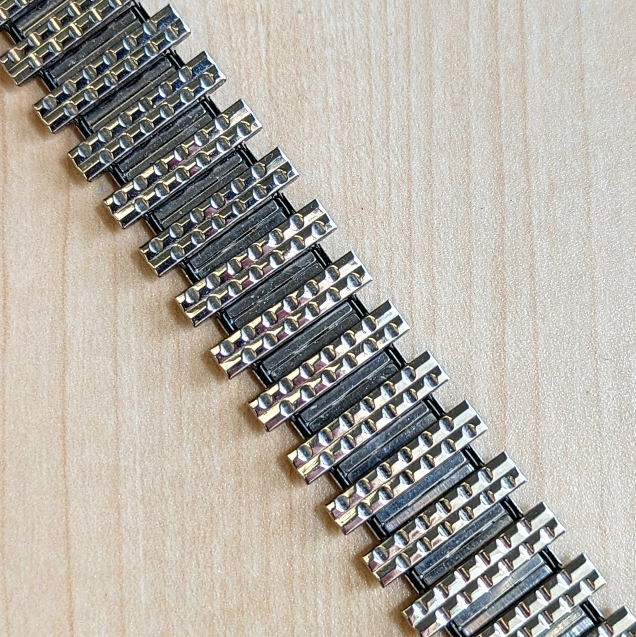 Vintage BULOVA Expansion Watchband 17-22mm Flex Bracelet ALL S.S. - Never Worn!