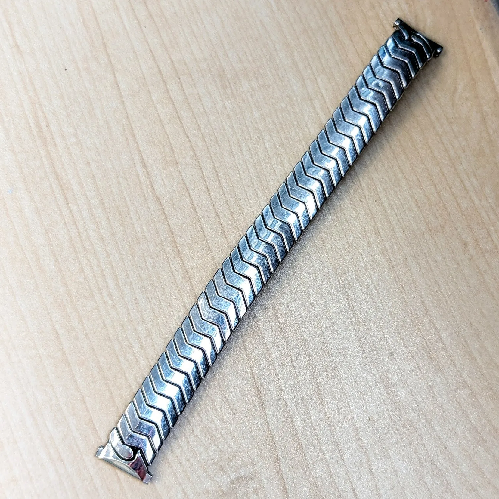 Vintage JB CHAMPION Watchband 16mm Center Scissor Expansion Bracelet ALL S.S.